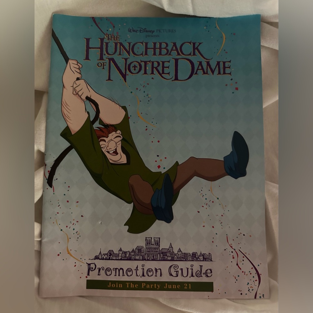 Vintage Walt Disney Pictures The Hunchback of Notre Dame Promotion Guide